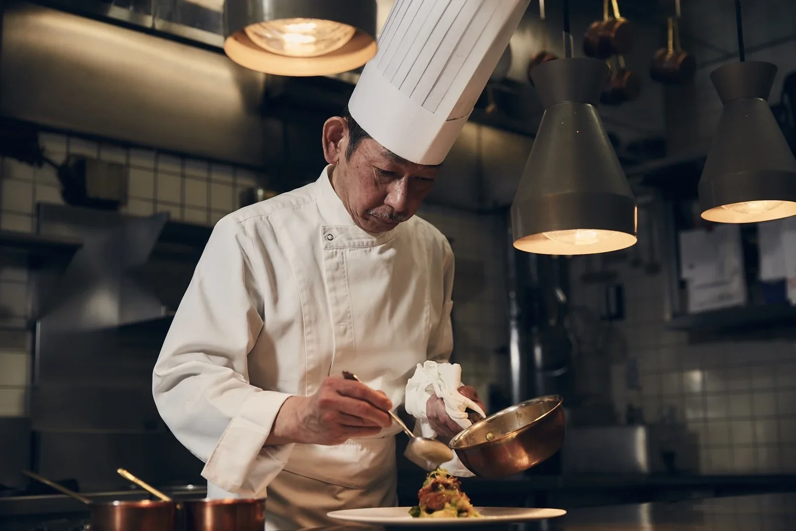 地産地消フレンチを体現し、
 料理で地域の魅力を伝える名シェフ