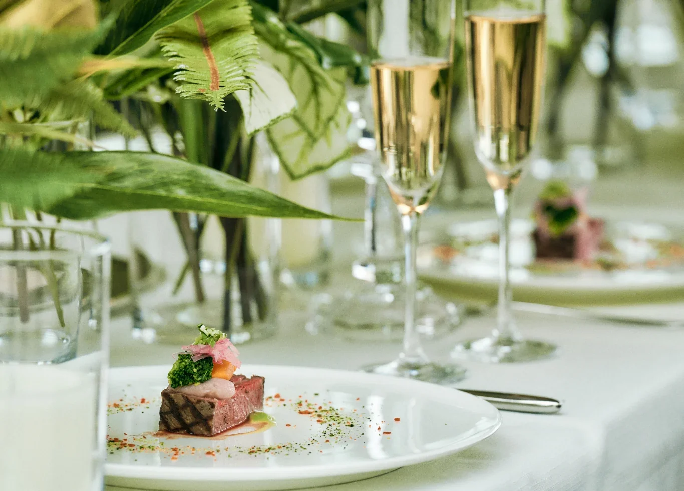 遠州の恵みを味わう
四季折々の優しいフレンチ